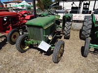 Tracteur John Deere type 290 (ph F. Mrugala, St Jean de Touslas)(1)
